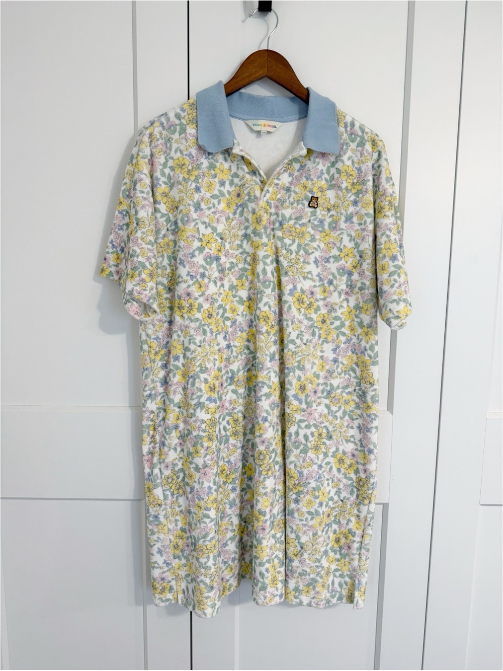 Teddy Fresh Women's L/XL Yellow and Blue Floral Terry Dress